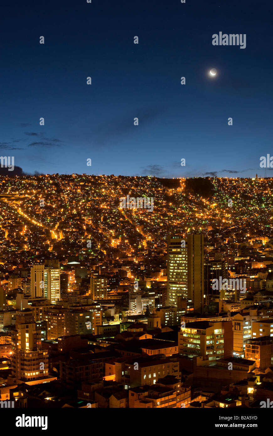 Panorama di notte La Paz in Bolivia Foto Stock