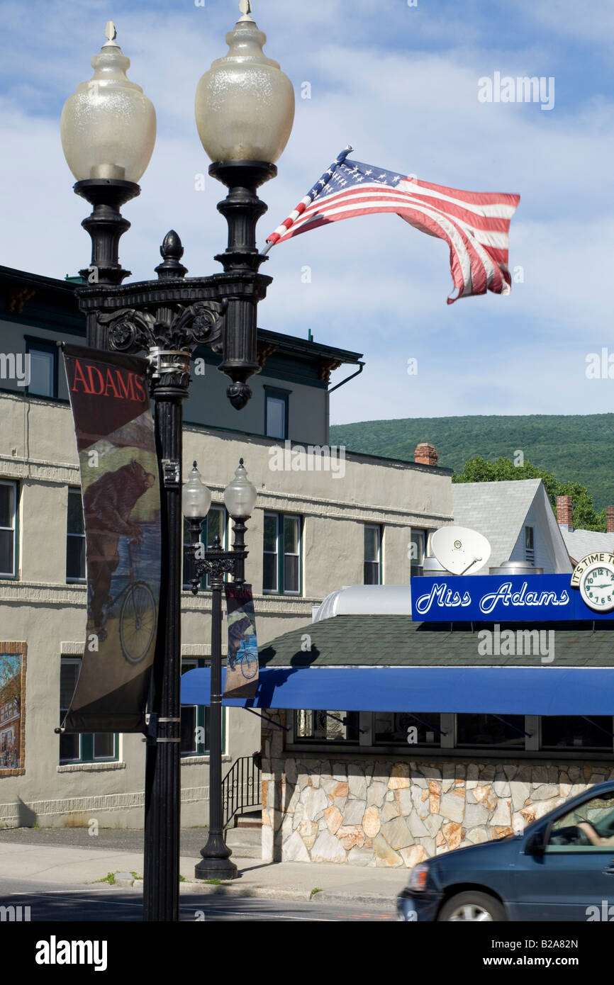 La piccola città di Adams, Massachusetts vanta e autentico diner Miss Adams Diner Foto Stock