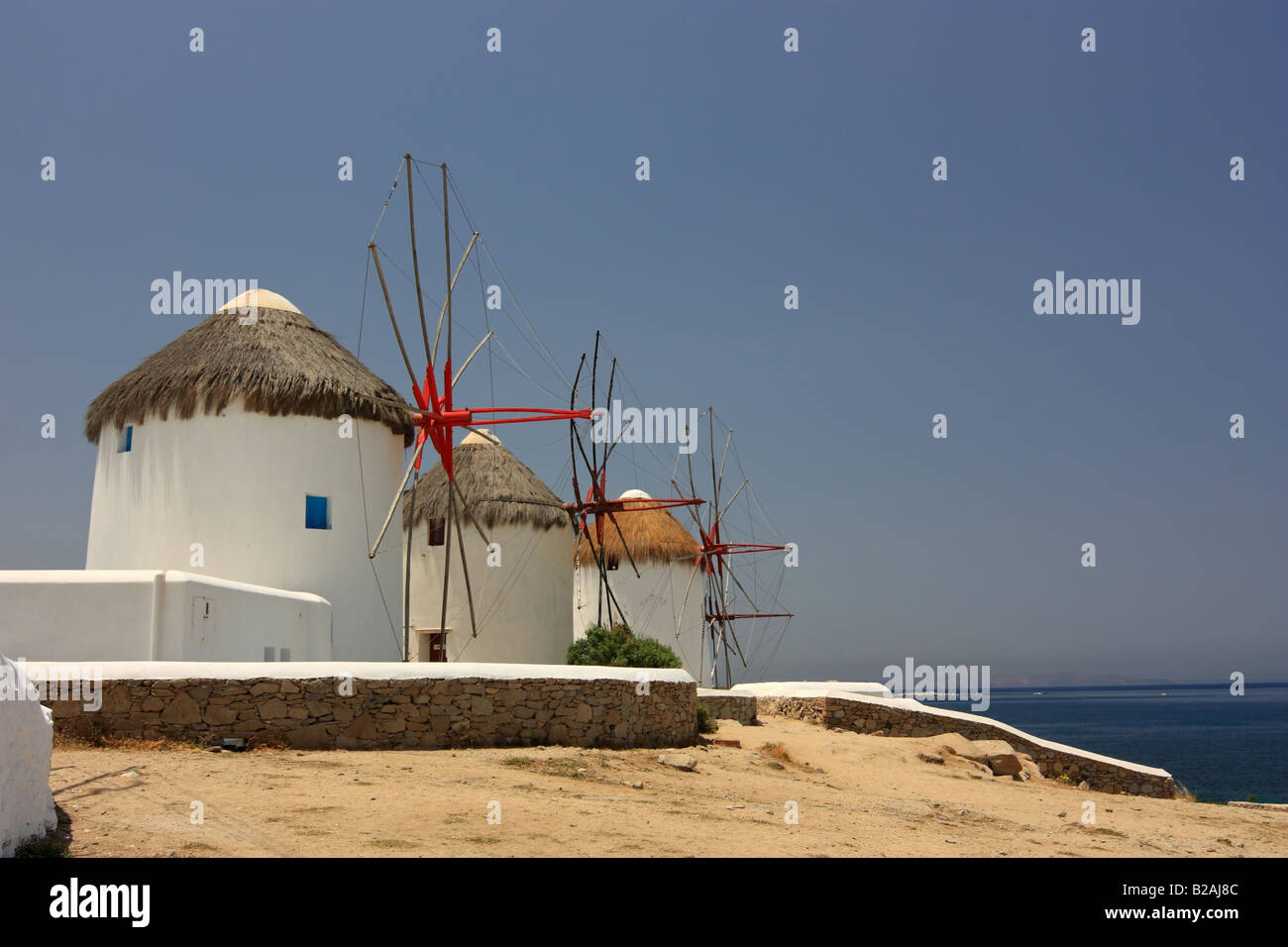 Tre dei famosi mulini a vento di Mykonos isola Grecia Foto Stock