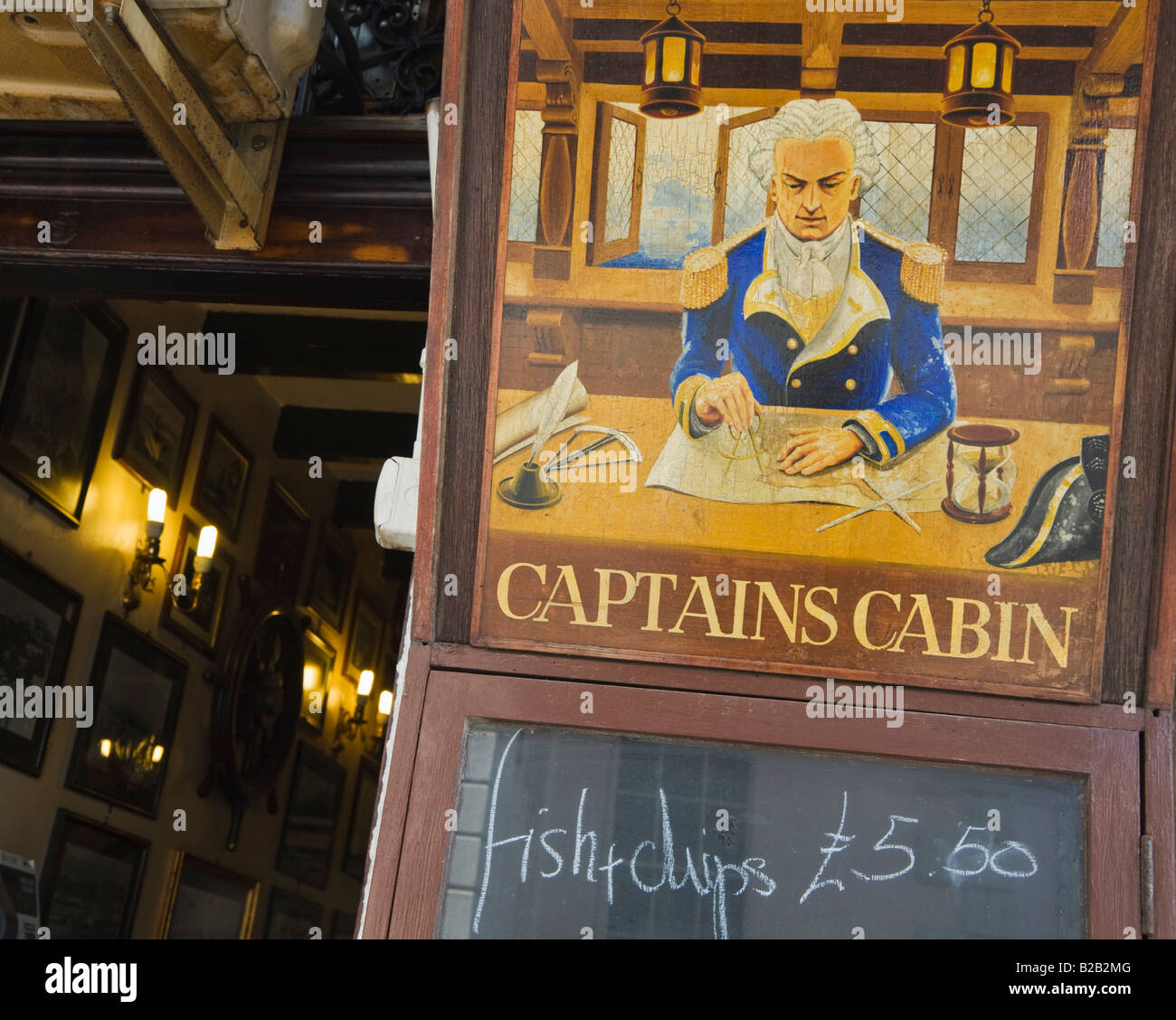Gibilterra Segno bordo esterno Captains Cabin pub Foto Stock