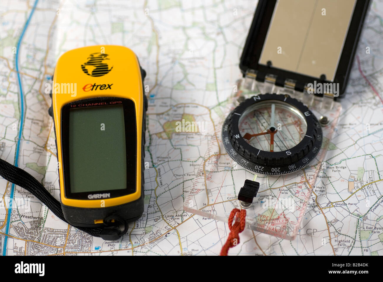 Mappa bussola e GPS Foto stock - Alamy
