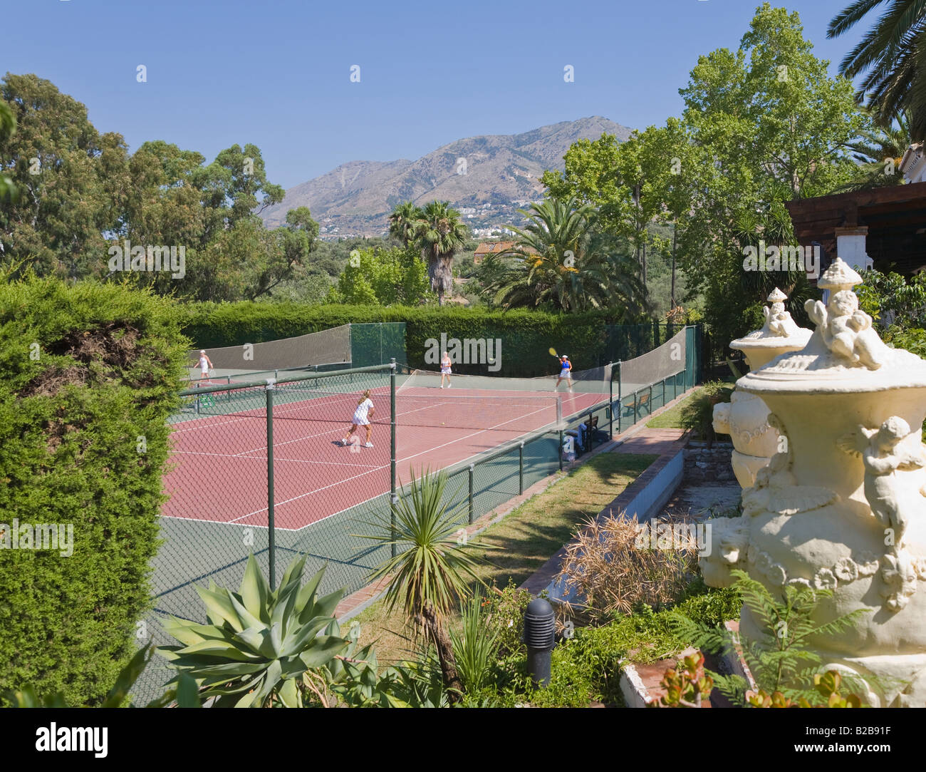Mijas Malaga Provincia entroterra Costa del Sol Spagna Lew Hoad s Ranch Tennis Campo de tenis y Padel Foto Stock