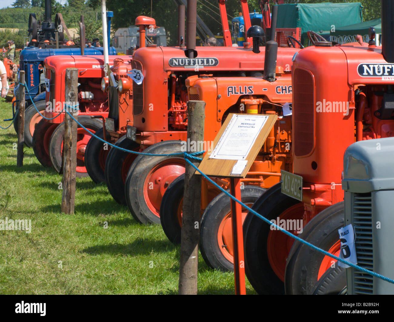 Classici trattori agricoli in mostra Foto Stock