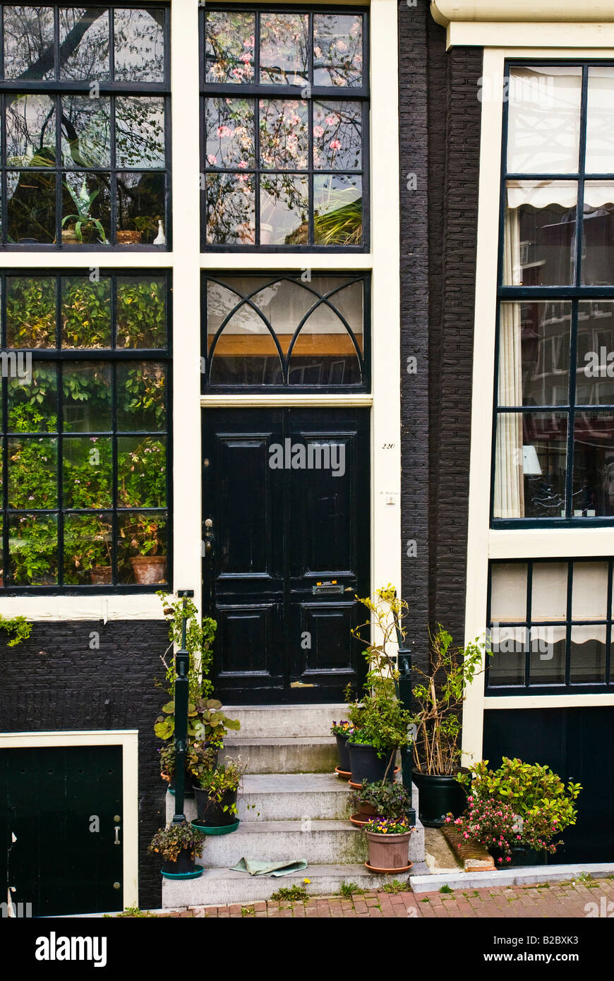 Entrata a un Gracht house, Amsterdam, Paesi Bassi, Europa Foto Stock