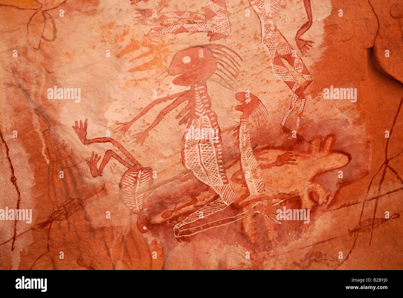 Close-up della vecchia arte rupestre degli Aborigeni, a sud di Alice Springs, Territorio del Nord, l'Australia Foto Stock