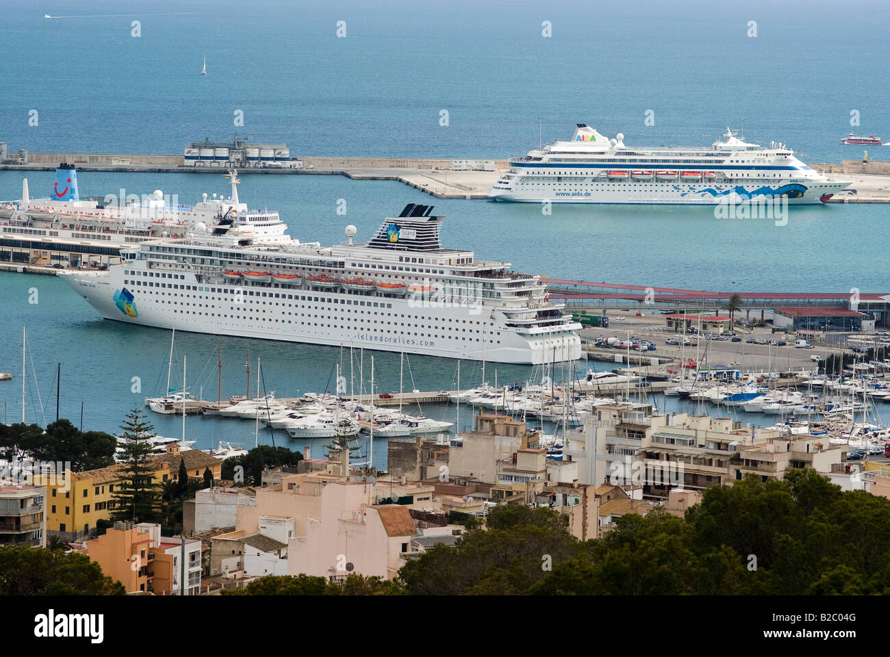 Palma de Maiorca porto con navi da crociera, isole Baleari, Spagna, Europa  Foto stock - Alamy