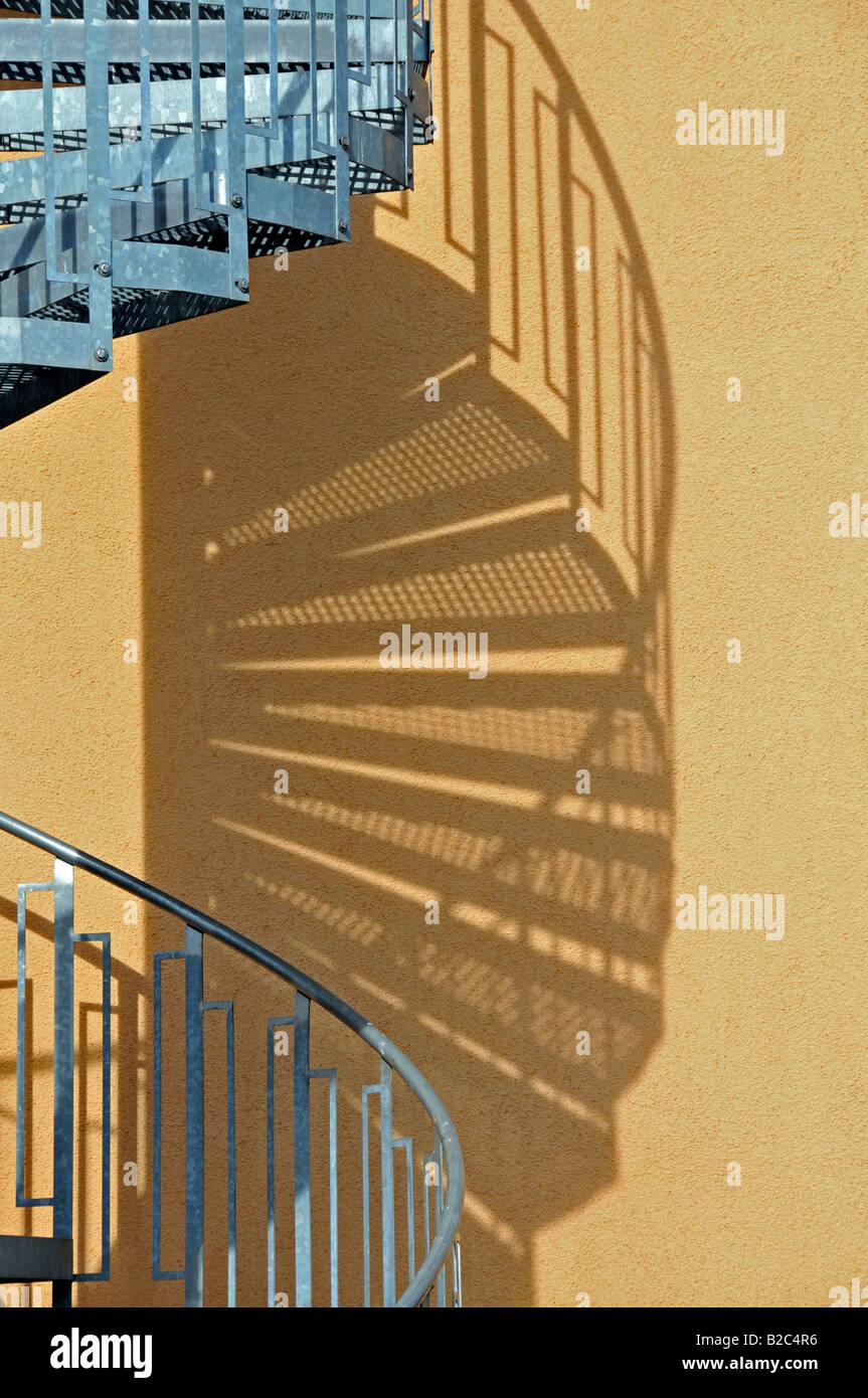 Ombra di una scala a chiocciola, Germania, Europa Foto Stock