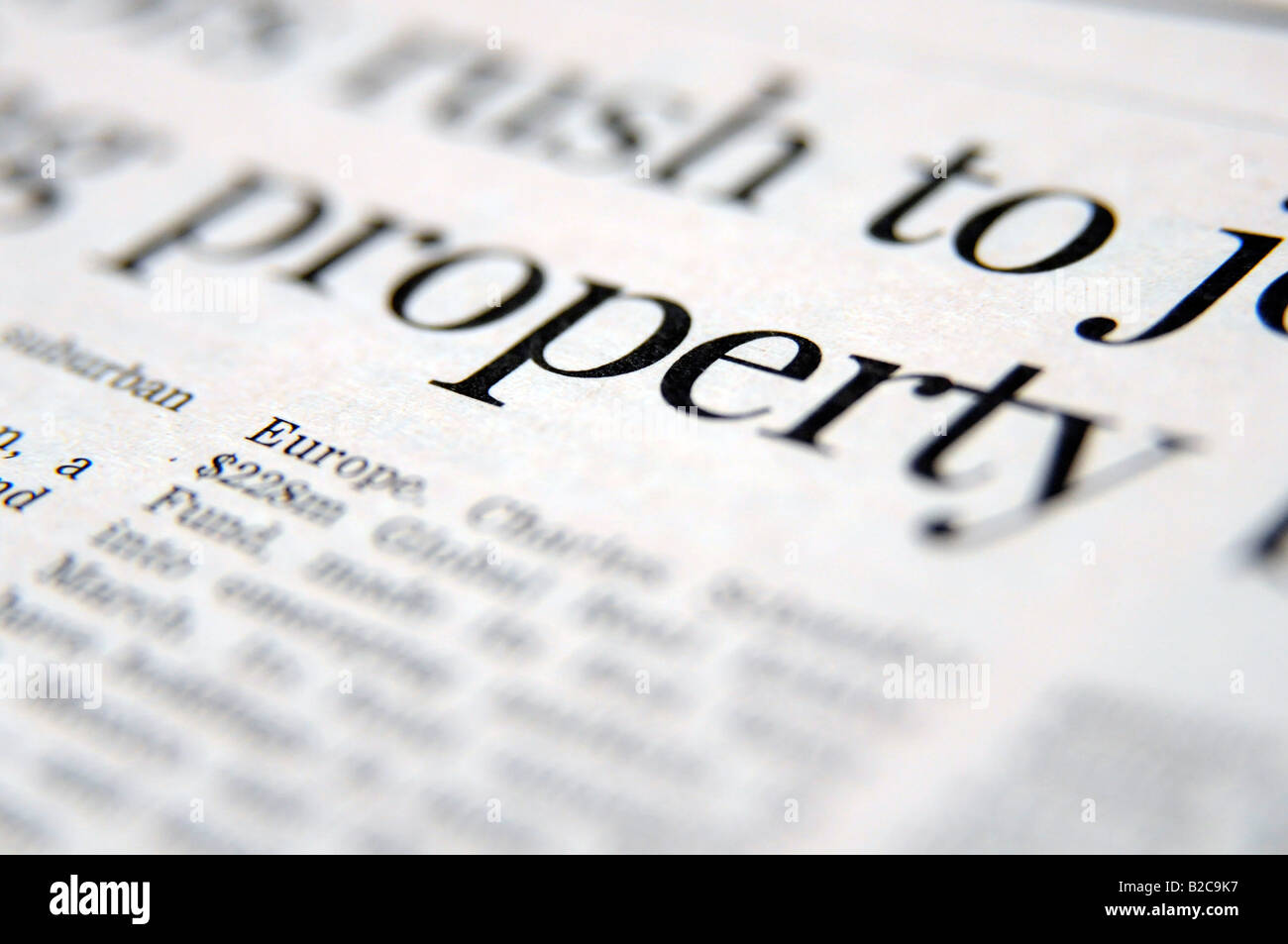 Fotografia del titolo di giornale sulla proprietà e mercato delle abitazioni nel Regno Unito. Foto Stock