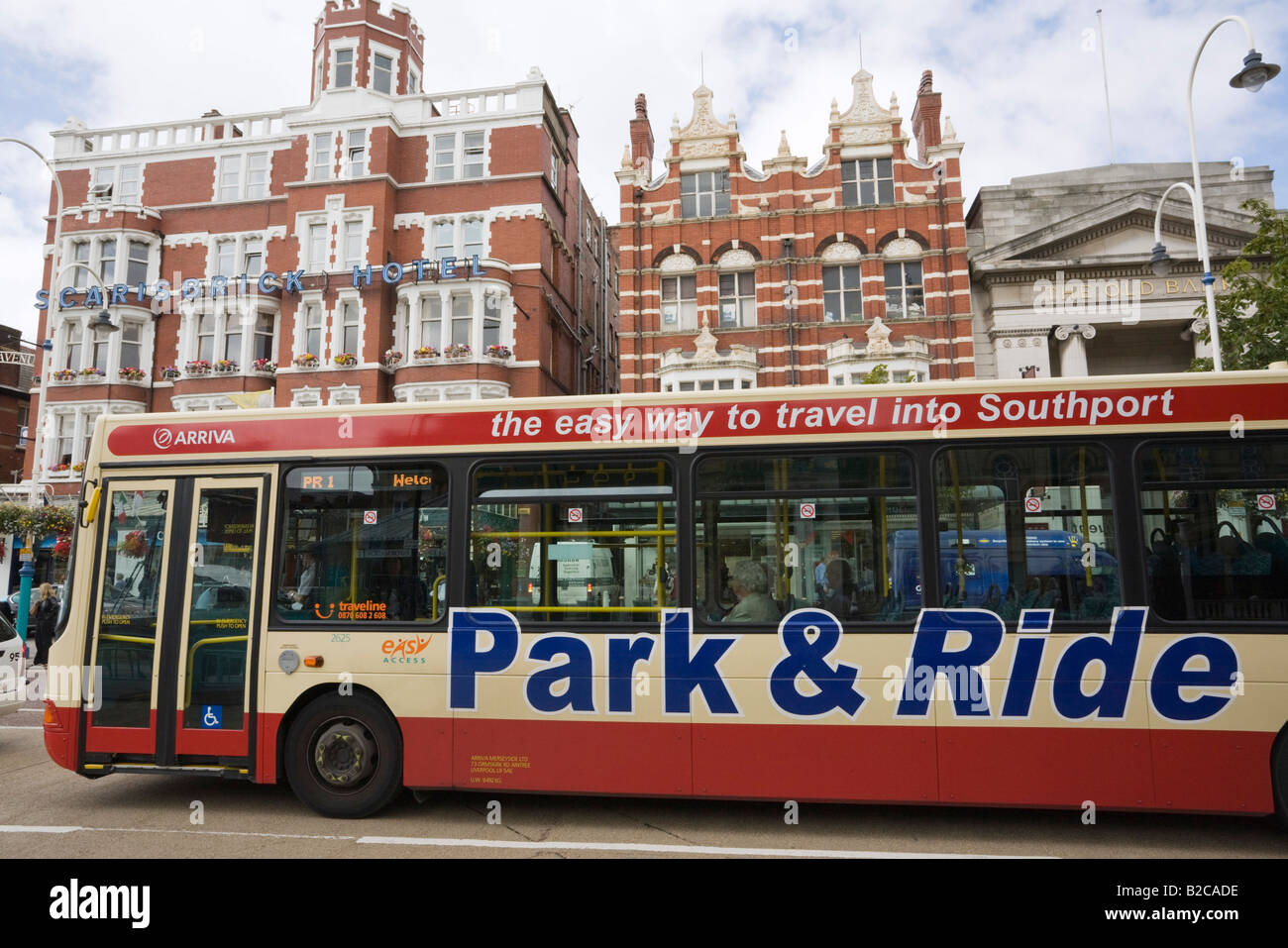 Il park and ride single decker bus in città. Southport Merseyside England Regno Unito Foto Stock