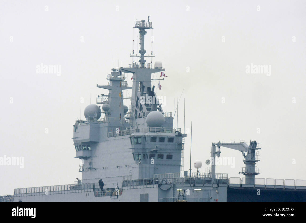 Marina francese assalto anfibio nave Mistral partenza Porto di Tokyo Foto Stock