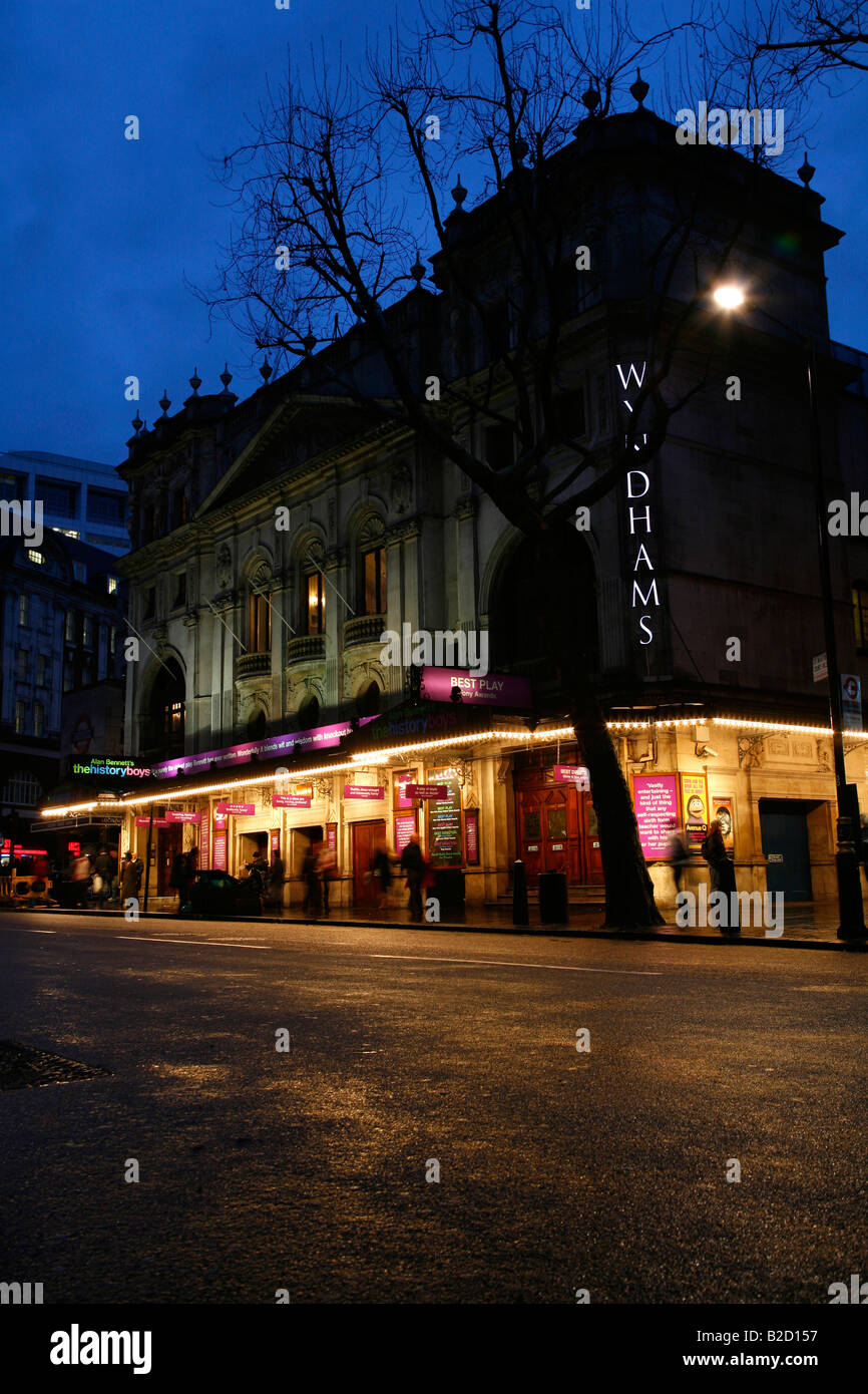 Wyndhams Theatre su Charing Cross Road, Covent Garden, Londra Foto Stock
