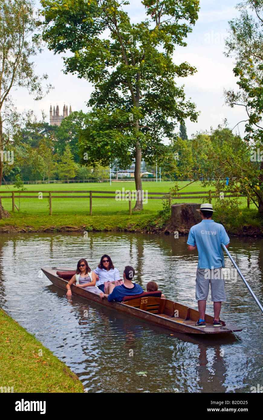 Punting sul fiume Cherwell, Oxford, Inghilterra Foto Stock