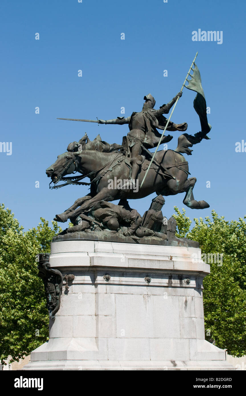 Statua equestre di Jeanne d Arc - Place Jeanne d'Arc, Chinon, Francia. Foto Stock