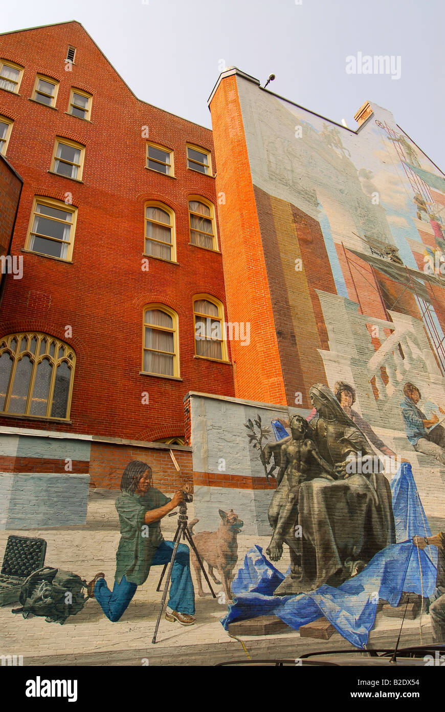 Beasley lavori di costruzione in corso murale su un edificio nel centro di Philadelphia, Pennsylvania da Michael Webb Foto Stock