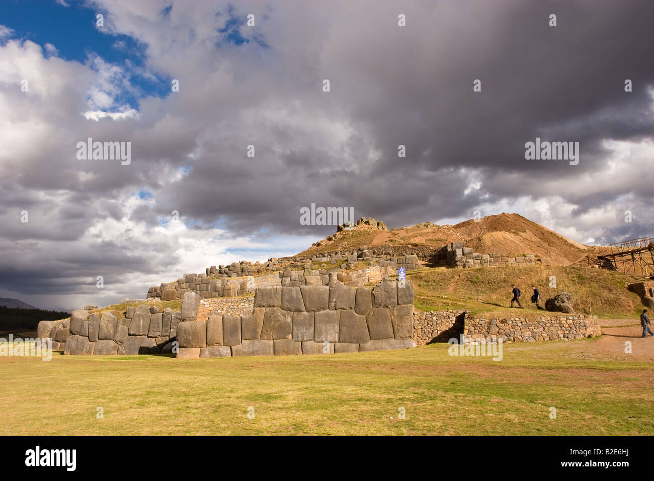 Complesso Di Sacsayhuaman Immagini E Fotografie Stock Ad Alta complesso-di-sacsayhuaman-immagini-e-fotografie-stock-ad-alta