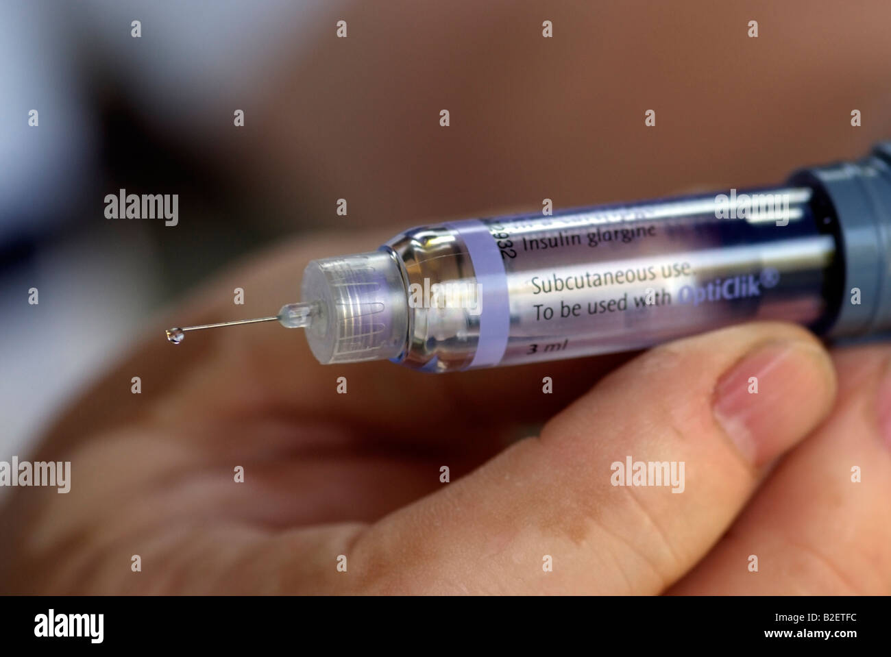 Insulin glargine soloution drug injection needle cartridge diabetic