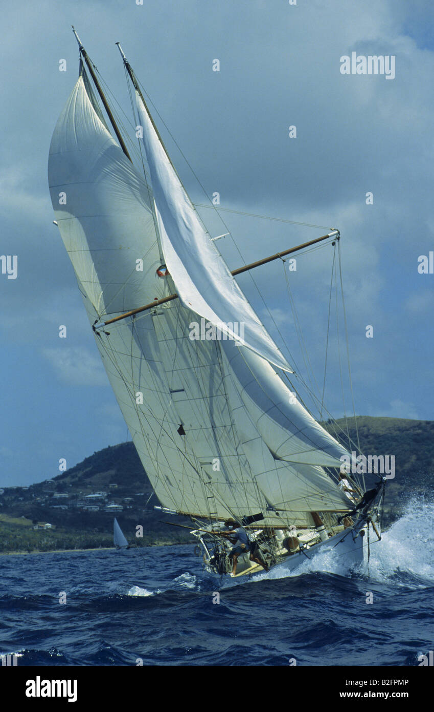 Classic yacht a vela classe j Foto Stock