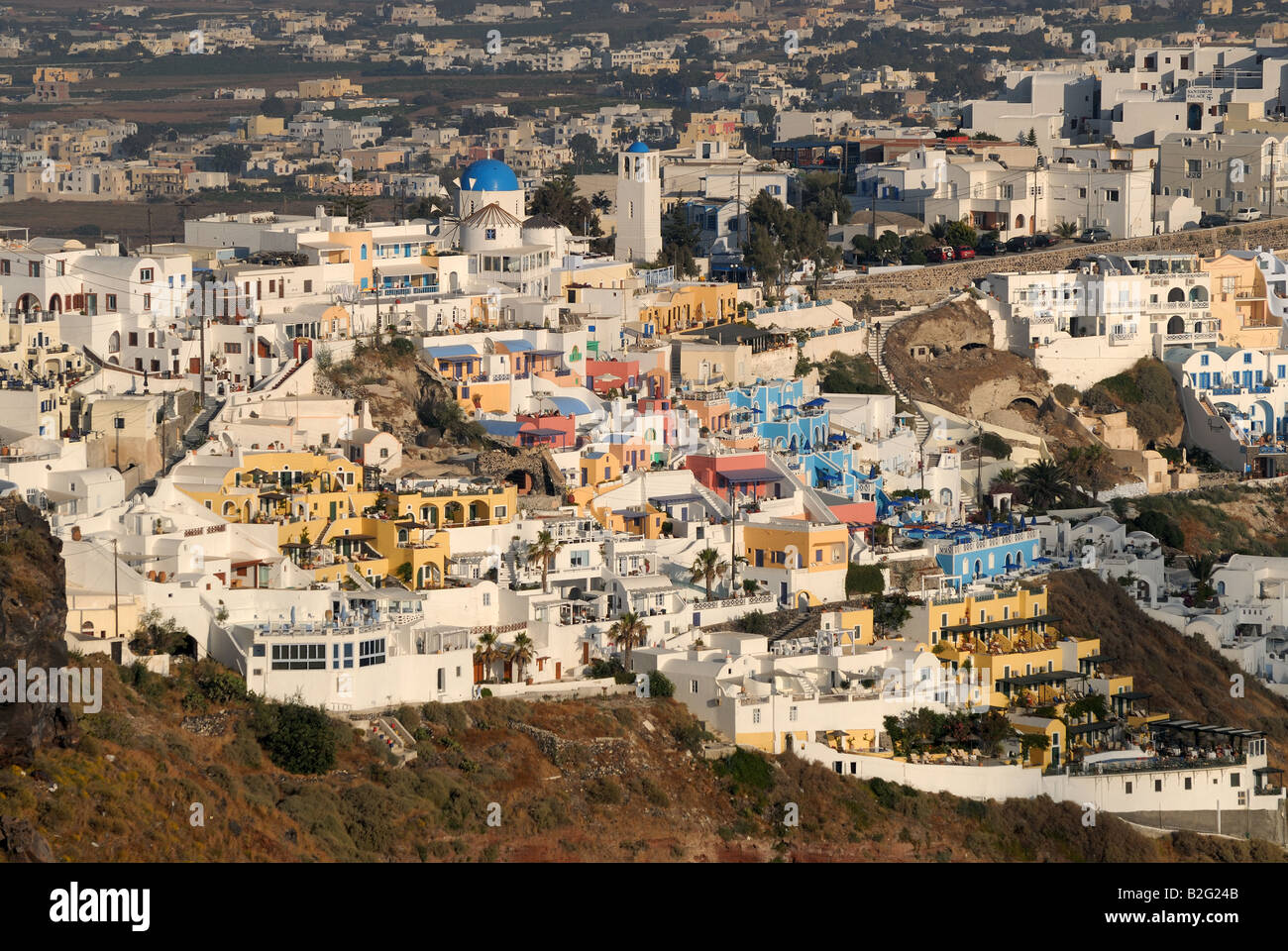 Veduta aerea di una città a Santorini, Grecia Foto Stock