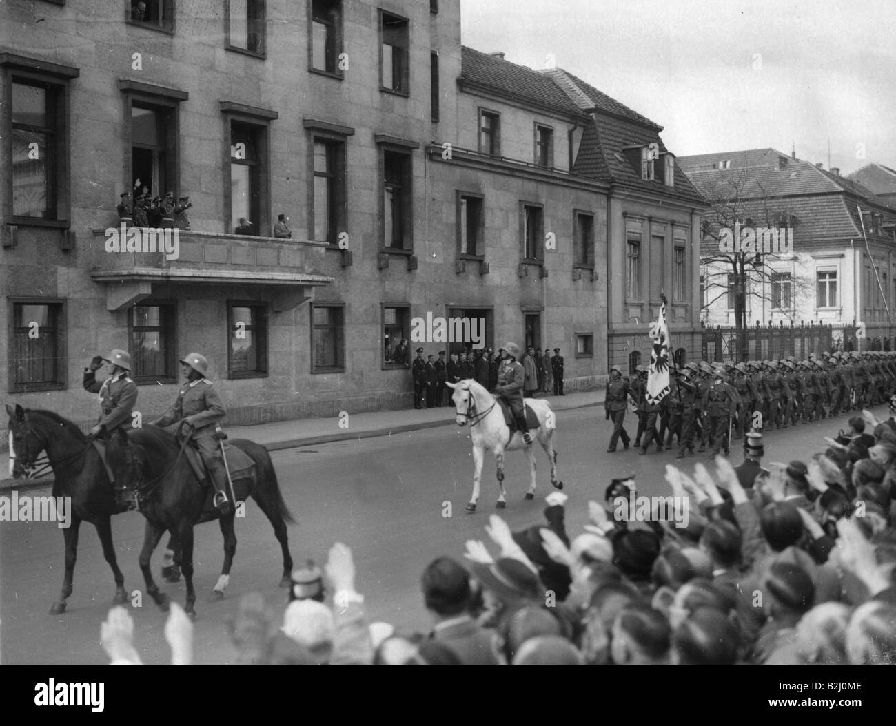 Nazismo / nazionalsocialismo, politica, annessione dell'Austria 1938, parata del Reggimento di fanteria 15th austriaco, Berlino, 24.3.1938, , Foto Stock