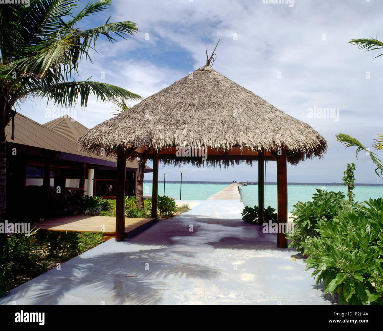 Geografia / viaggi, Maledive isole, Bodufinolhu Isola, Resort, passerella in mare, Hotel, isola, alloggio Foto Stock