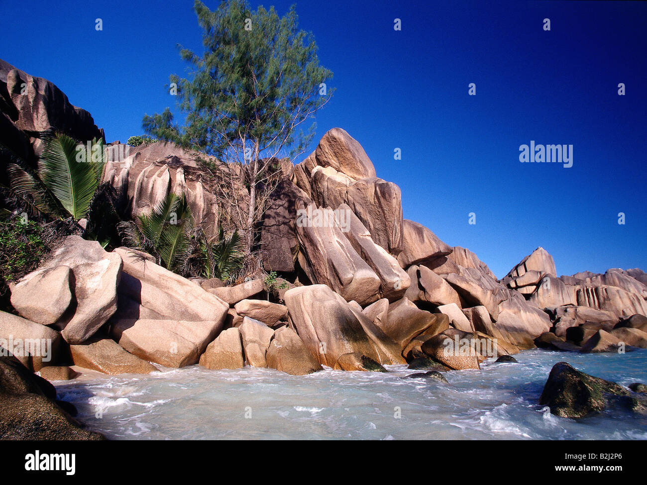 Geografia / viaggi, Seychelles, isola di La Digue, seasides, spiaggia Grand Anse, nord, Pointe Belize, Additional-Rights-Clearance-Info-Not-Available Foto Stock