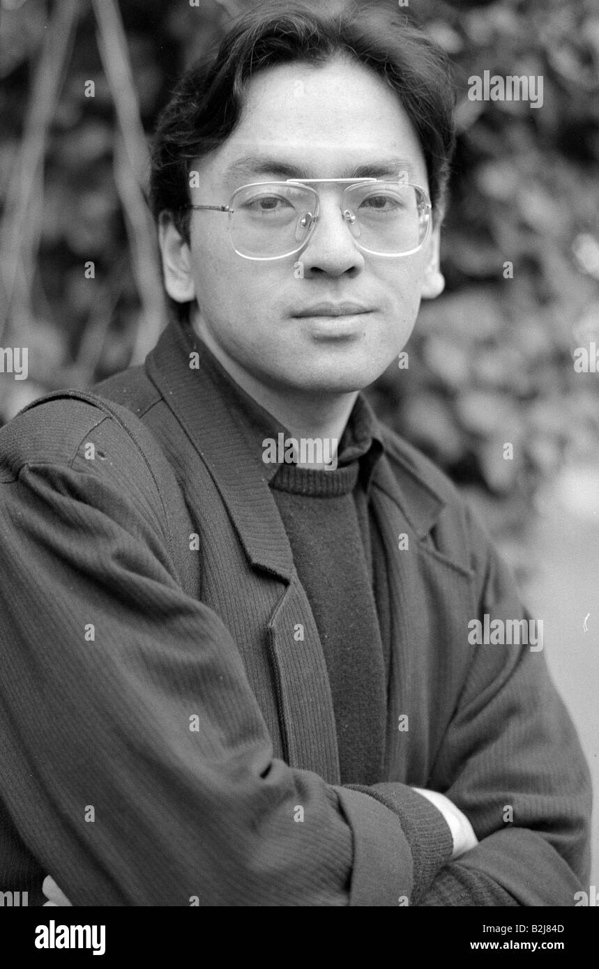 Ishiguro, Kazuo, * 8.11.1954, autore/scrittore britannico di origine giapponese, a metà lunghezza, Colonia, 1990s, Foto Stock