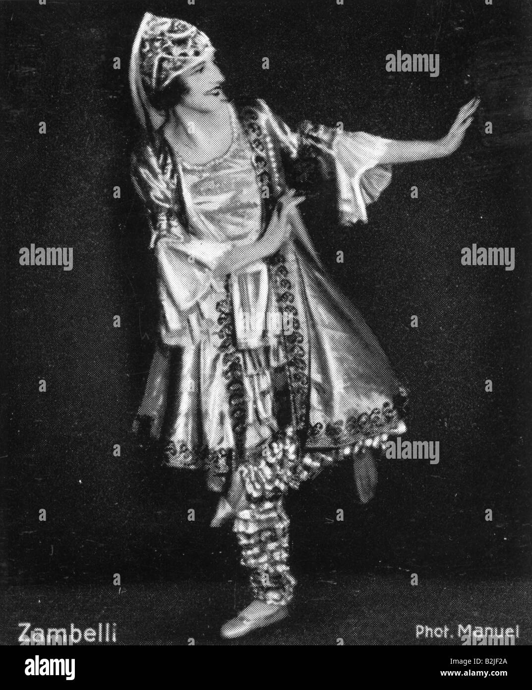 Zambelli, Carlotta, 4.11.1875 - 28.1.1968, ballerino italiano (balletto), a lunghezza intera, in costume, Foto Stock