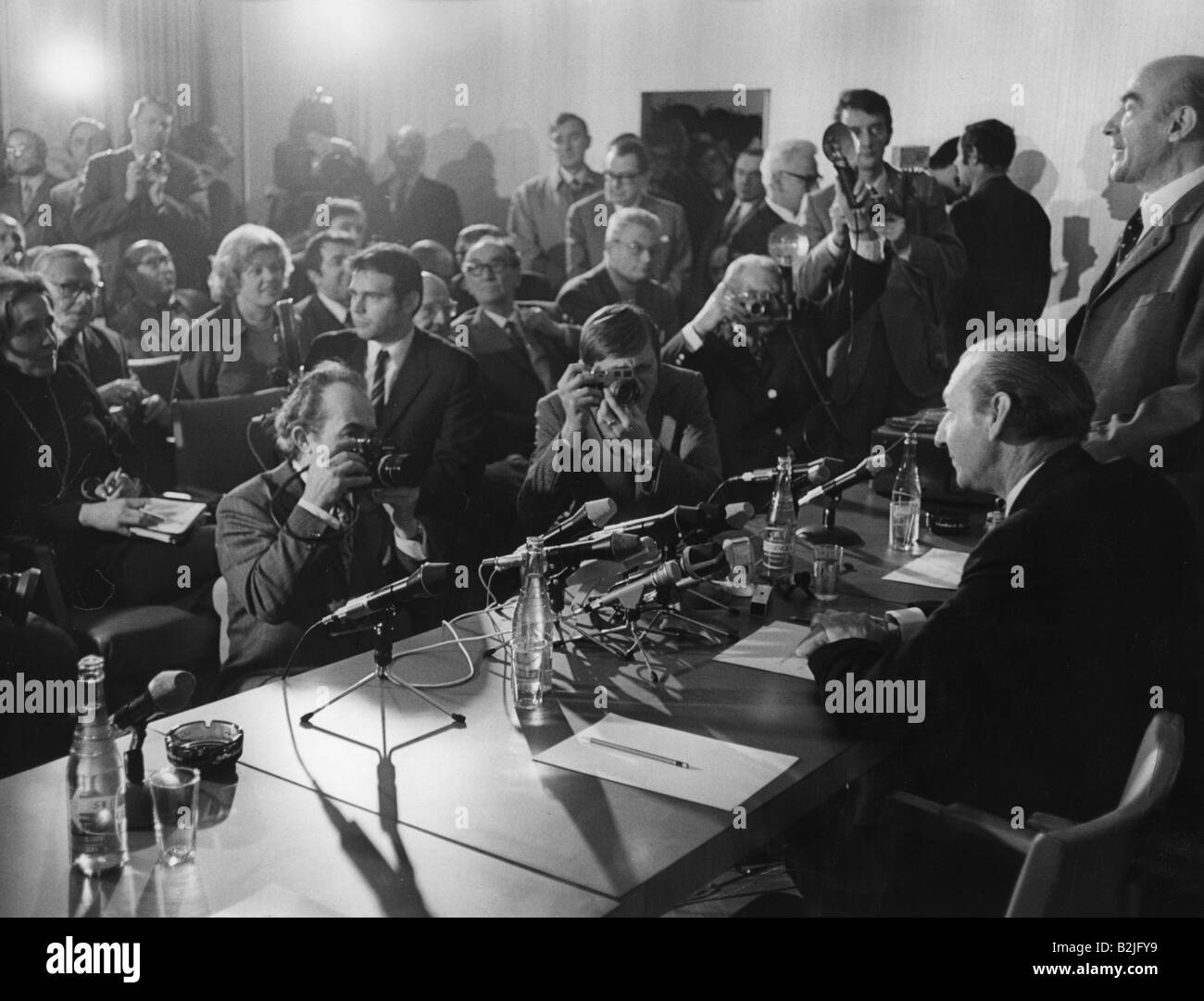 Waldheim, Kurt, 21.12.1918 - 14.6.2007, diplomatico e politico austriaco, Segretario generale delle Nazioni Unite 1.11972 - 31.2.1981, conferenza stampa, Hofburg, Vienna, 6.3.1972, Foto Stock