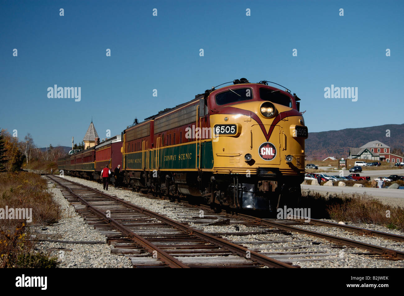 Diesel Locomotiva Elettrica del Conway Scenic Railroad presso il deposito di Crawford nelle White Mountains del New Hampshire Foto Stock