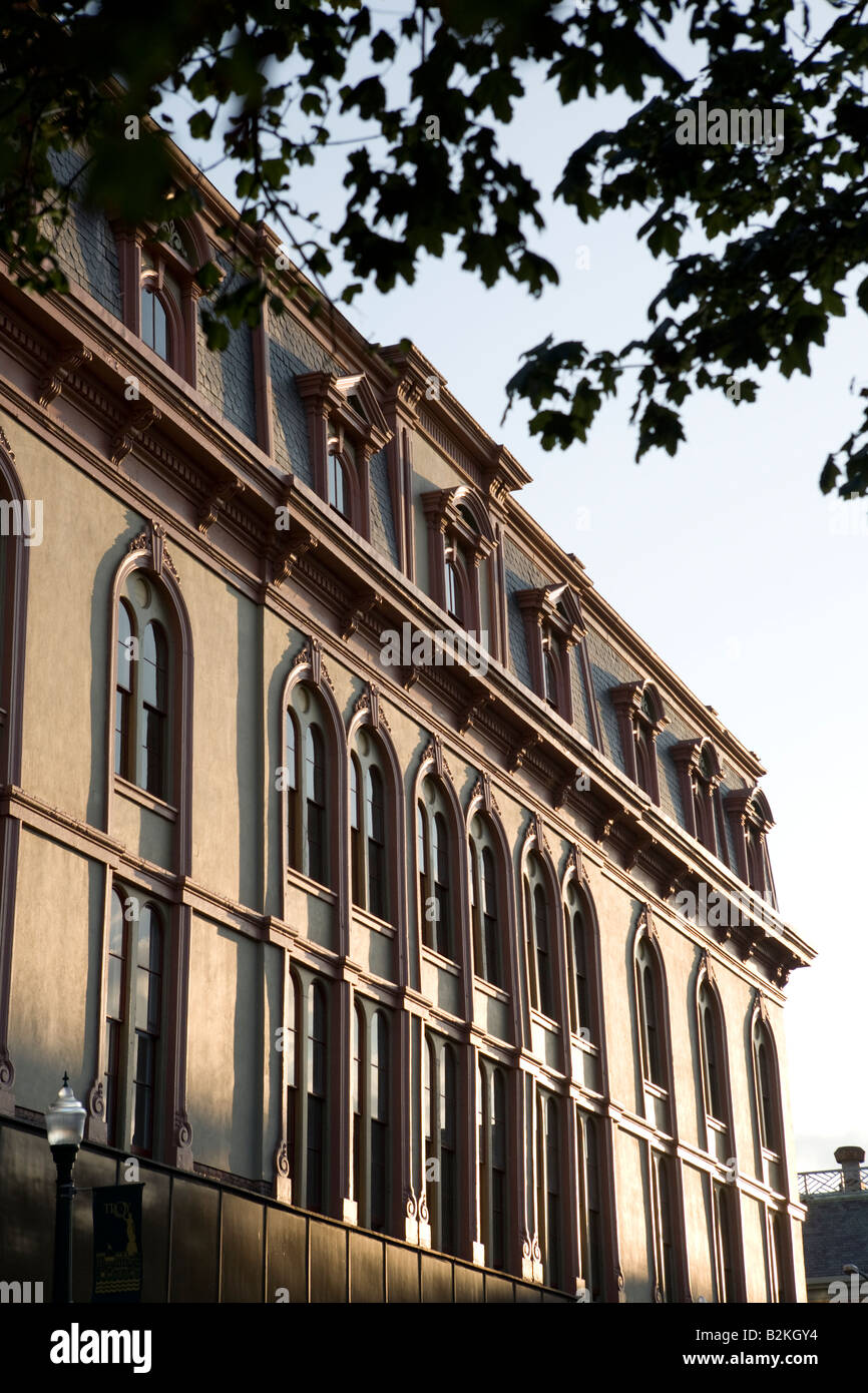 Storica dell'architettura del Secondo Impero a Troy nello Stato di New York Foto Stock
