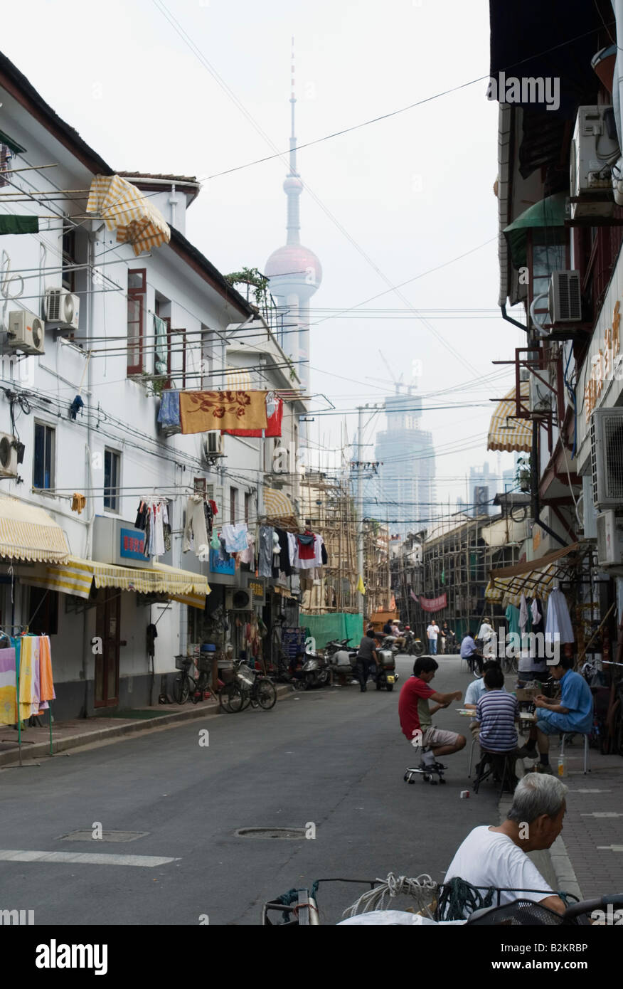 Cina, Shanghai, città vecchia Street Foto Stock