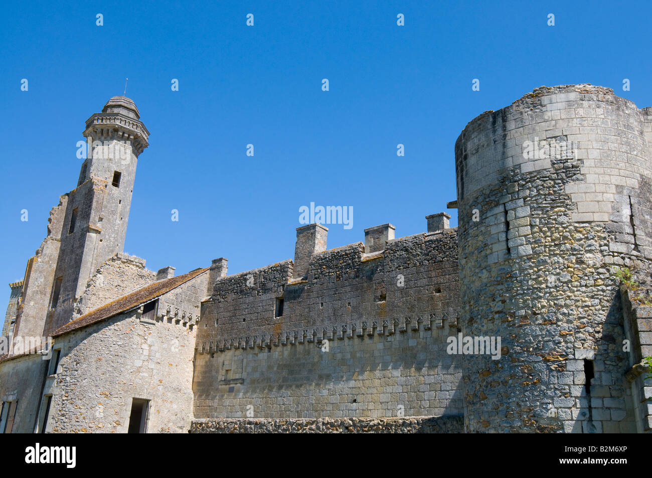 Le Grande Pressigny chateau muro di difesa, Indre et Loire, Francia. Foto Stock