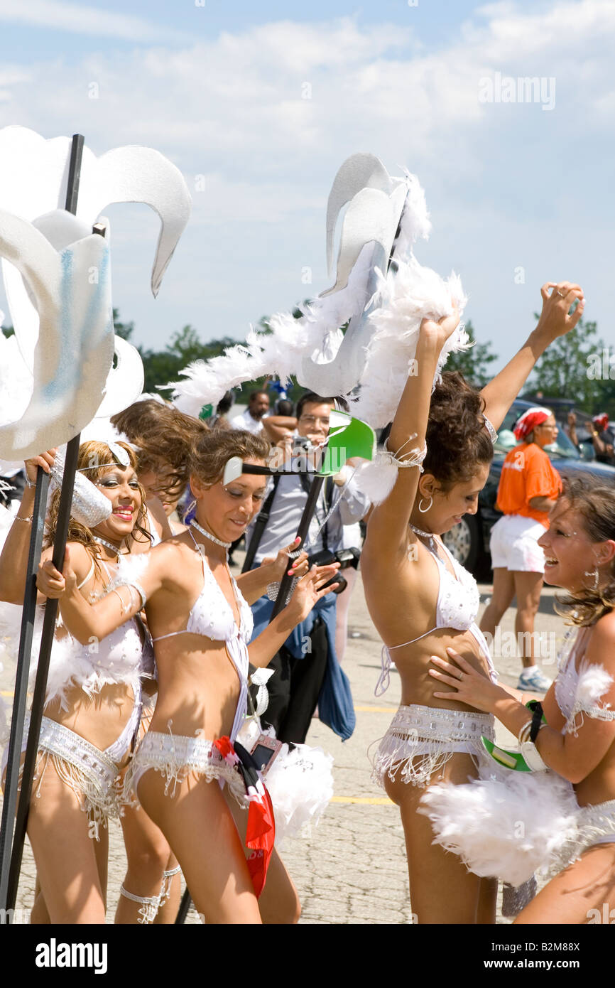 A Toronto il 2 agosto Caribana festival parade 2008 Canada Foto Stock