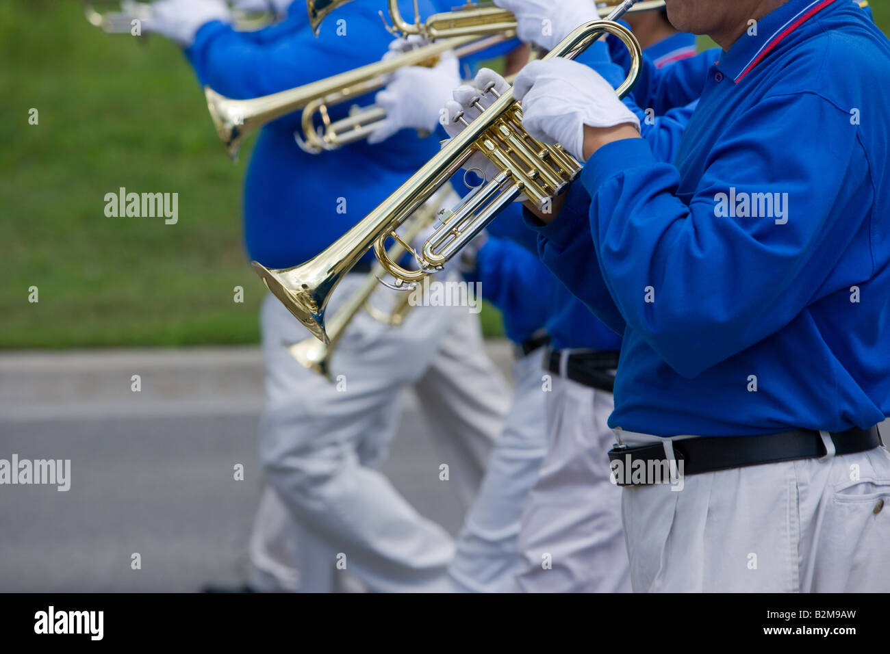 La tromba i giocatori in una Marching Band a Toronto Caribana Parade. Foto Stock