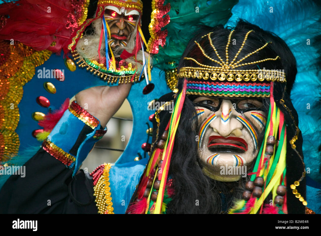 Carnaval del Pueblo, Latin American Festeggiamenti carnevaleschi in London - Costume boliviano Foto Stock