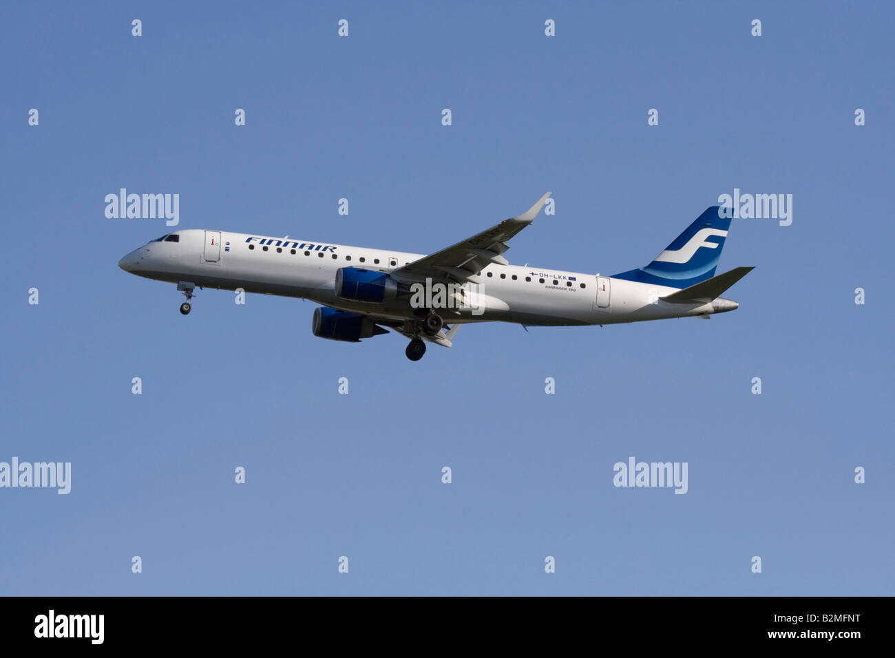 Finnair Embraer 190LR sbarco Foto Stock