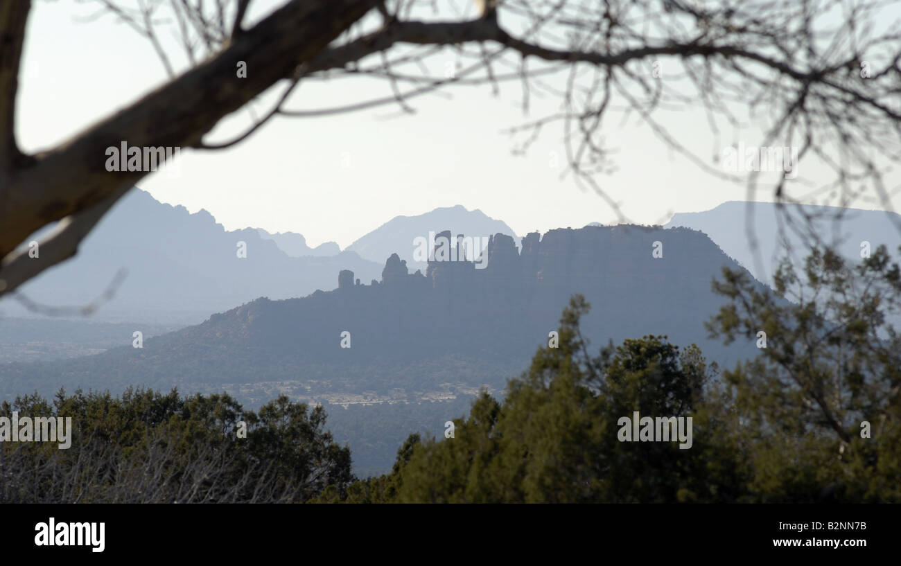 Rocce Rosse circondano Sedona in Arizona Foto Stock