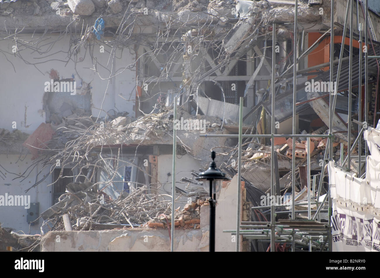 Demolizione del Centro svizzero, Leicester Square, London REGNO UNITO Foto Stock