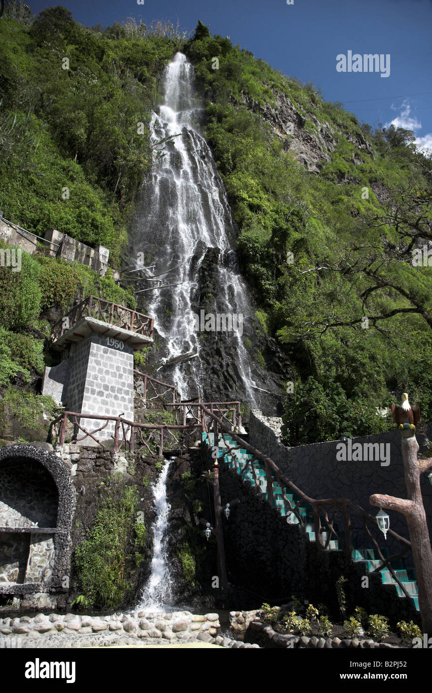 Chorrera de la Virgen cascata in Banos de Agua Santa, Ecuador Foto Stock