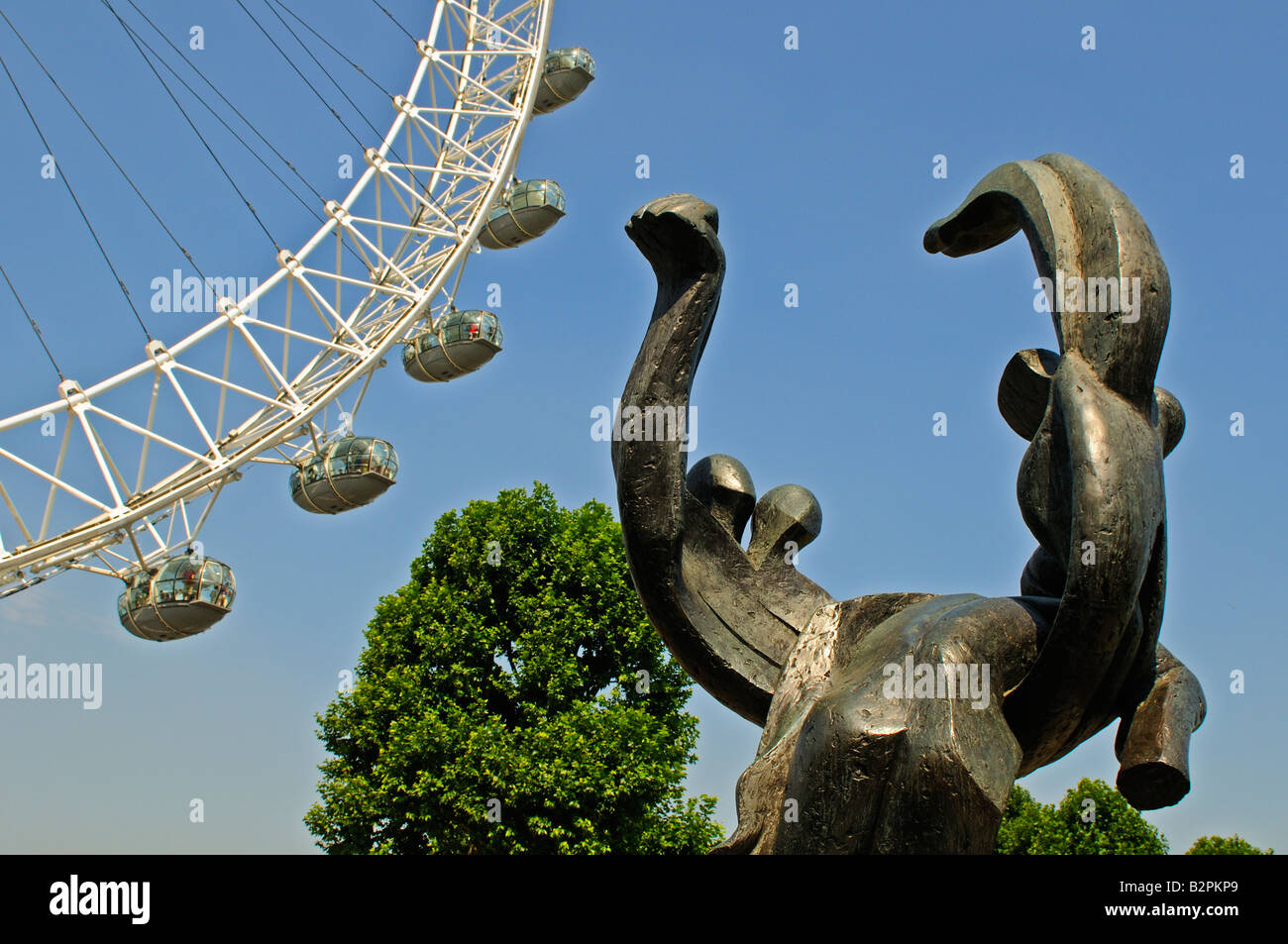 Brigate internazionali monumento e il London Eye Foto Stock