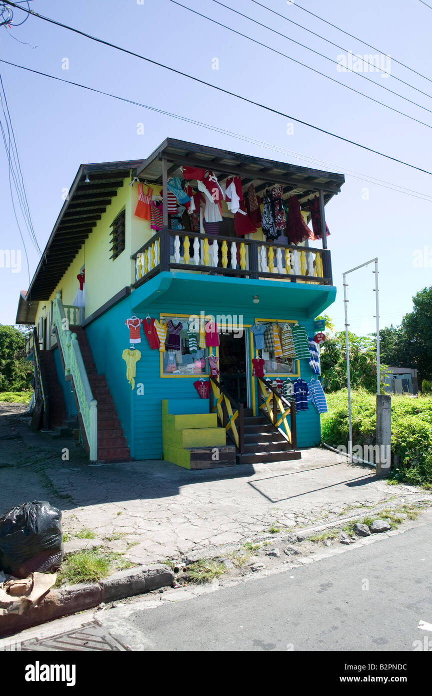 Negozio di abbigliamento in Charleston Nevis, dei Caraibi Foto Stock