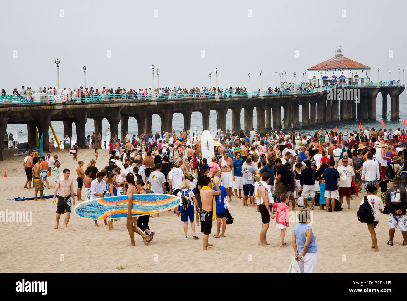Folla Manhattan Beach International Surf Festival California Stati Uniti d'America Foto Stock