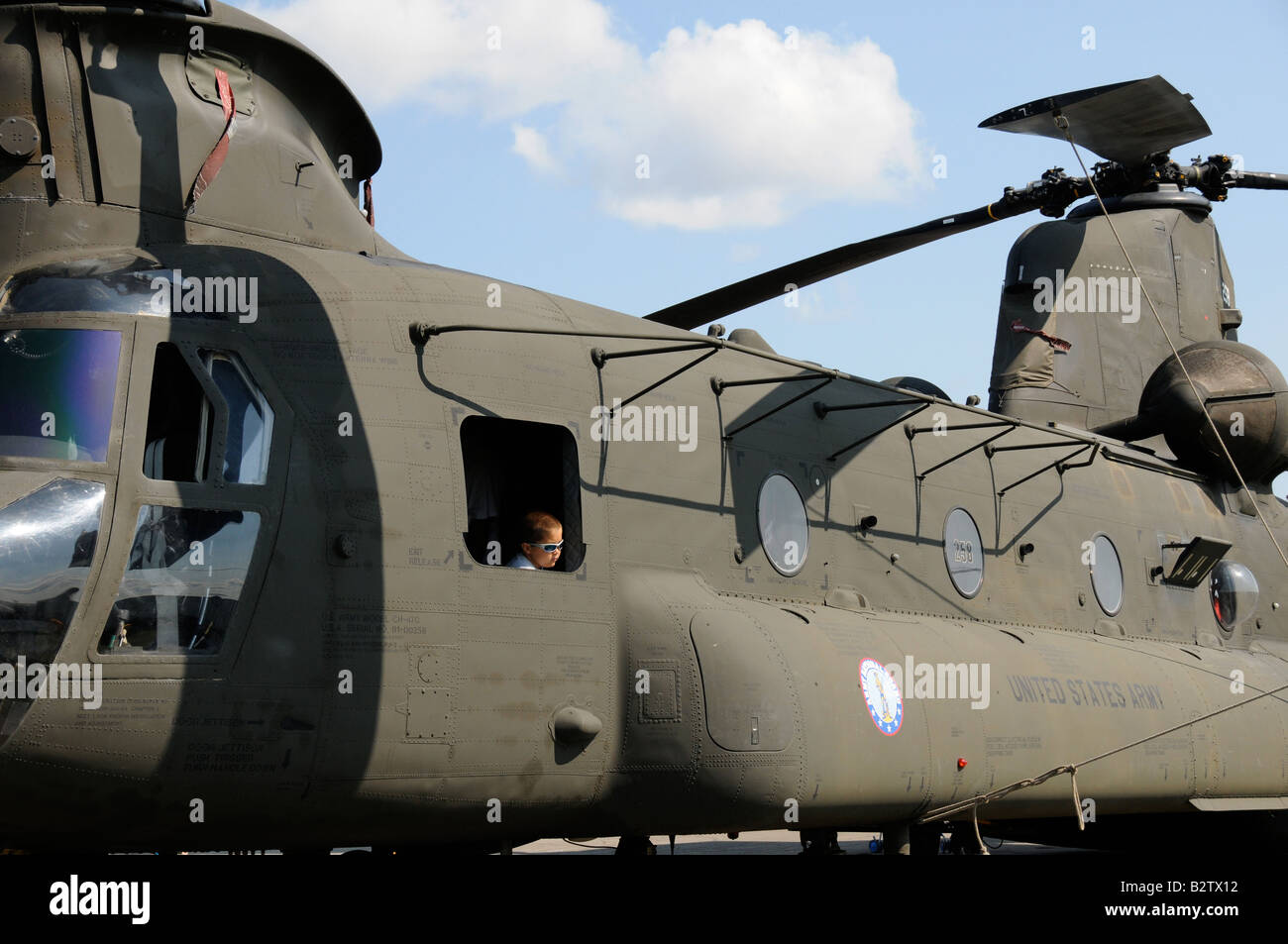 La Boeing CH-47 elicottero Chinook in mostra presso il Rochester NY Airshow internazionale. Foto Stock
