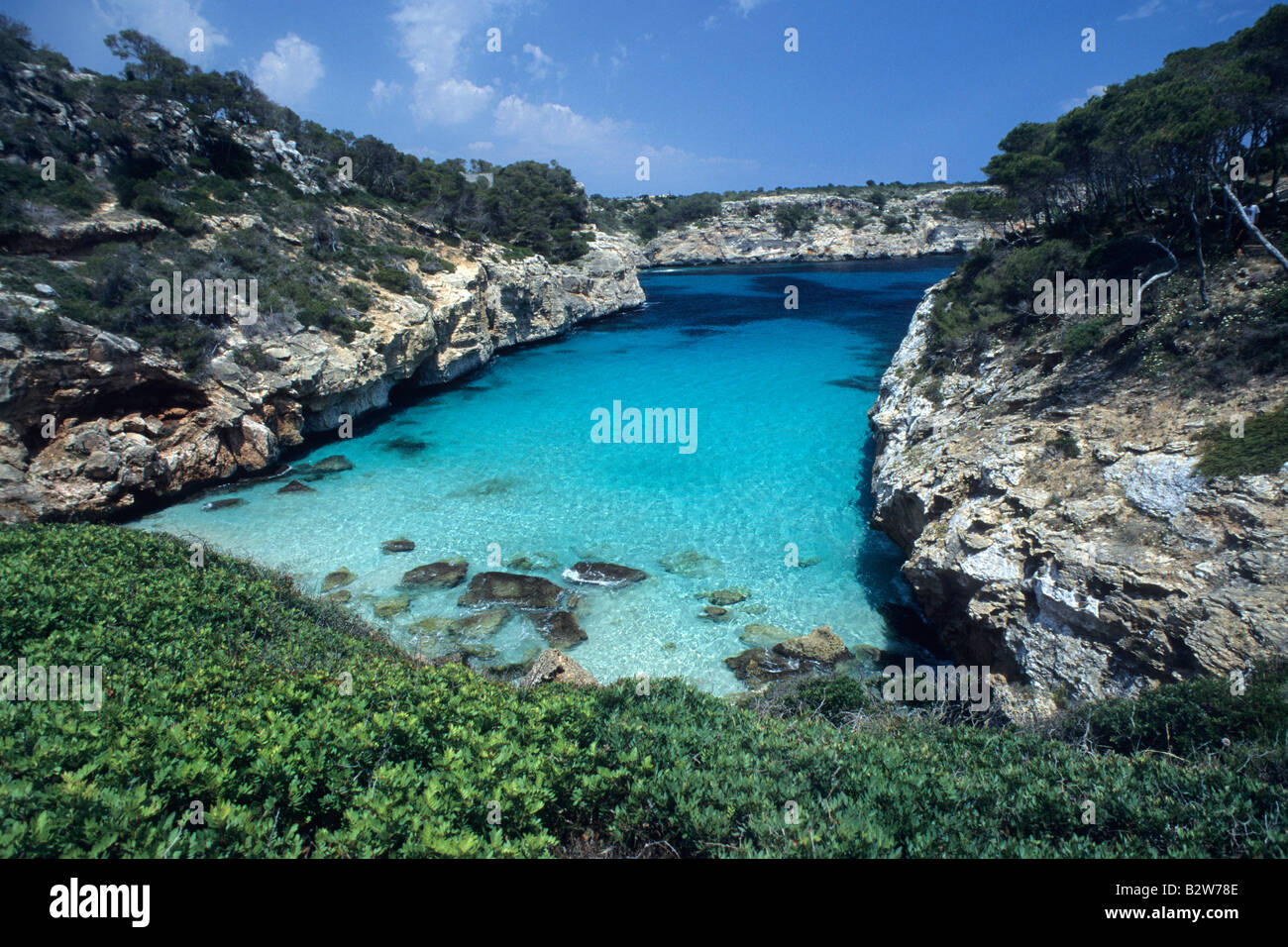 Spagna, Maiorca, vista di Cala de sa Comuna chiamato anche Calo de Moro Foto Stock