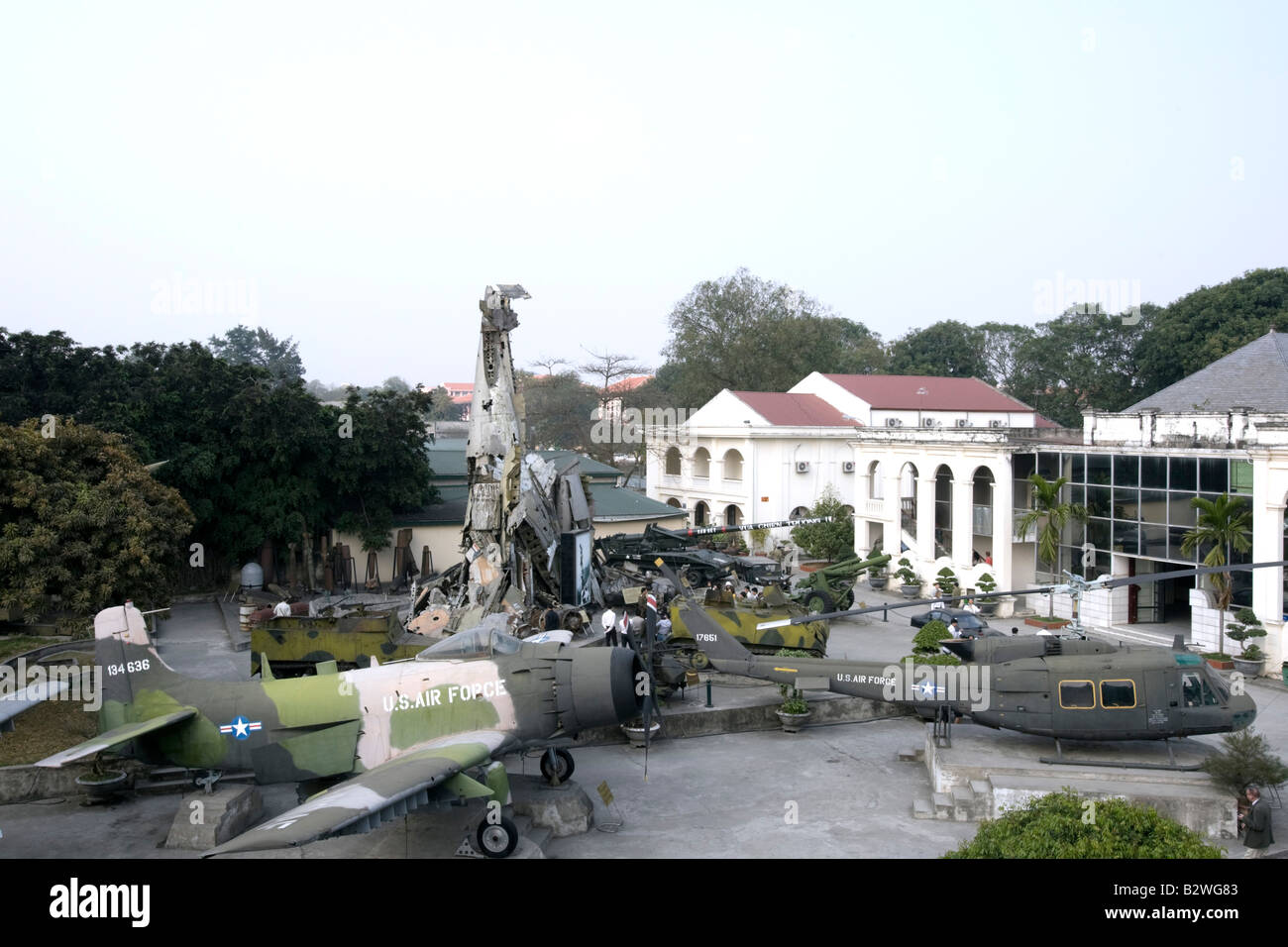 Display di aeromobili Museo di Storia Militare Hanoi Vietnam Foto Stock