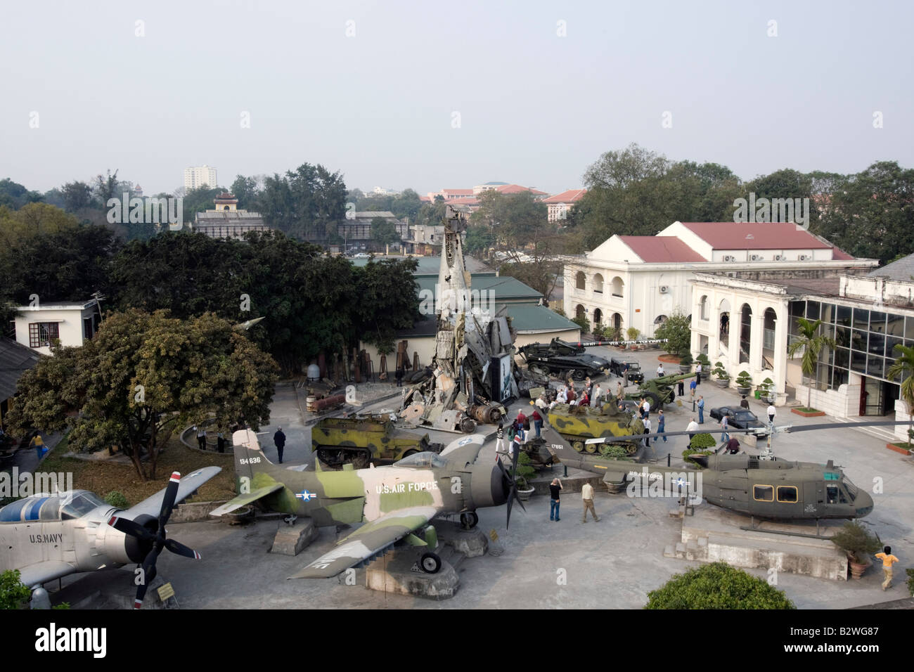 Display di aeromobili Museo di Storia Militare Hanoi Vietnam Foto Stock