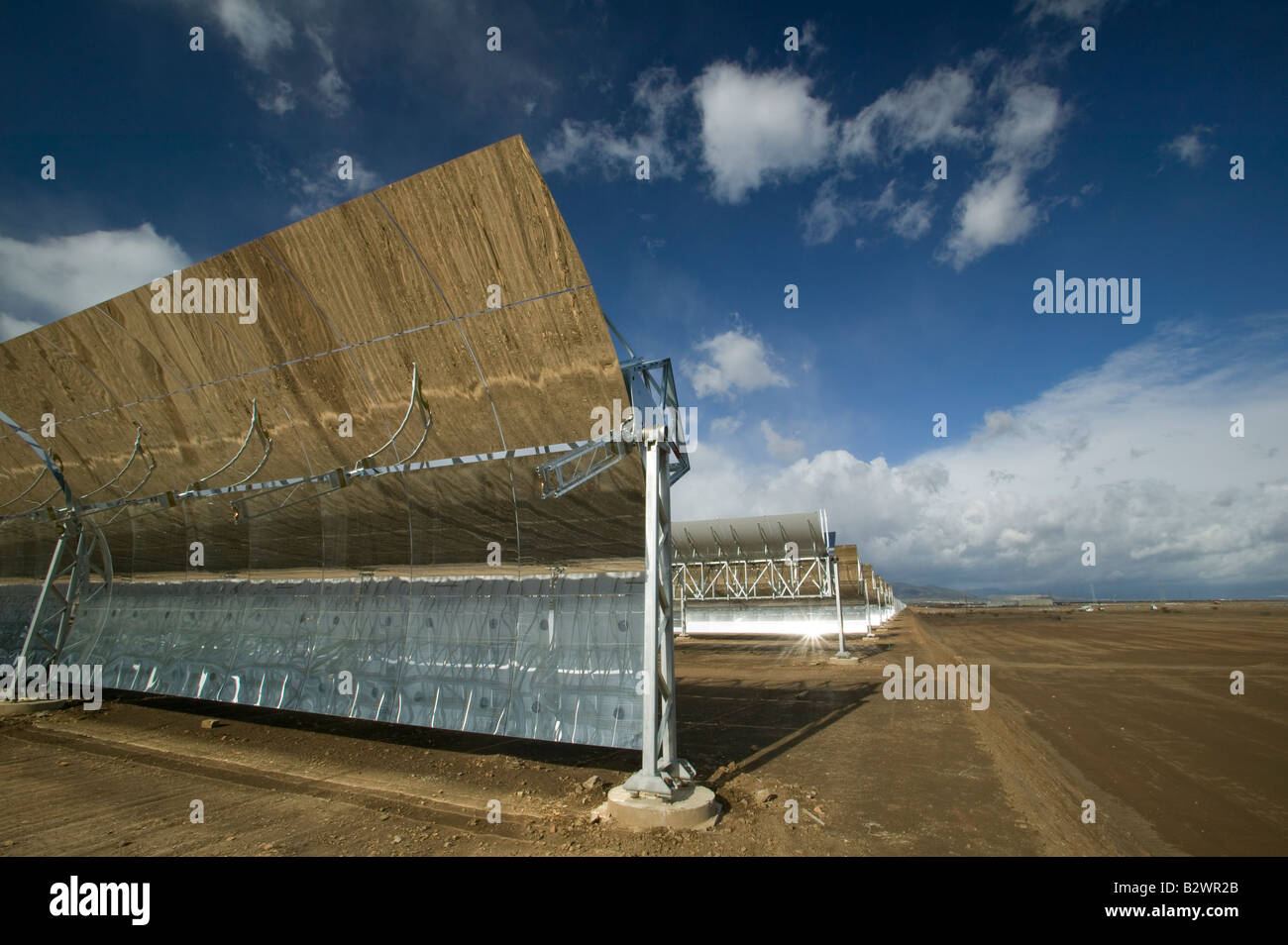 Costruzione del Andasol 1 parco solare vicino a Guadix, Andalusia, Spagna Foto Stock