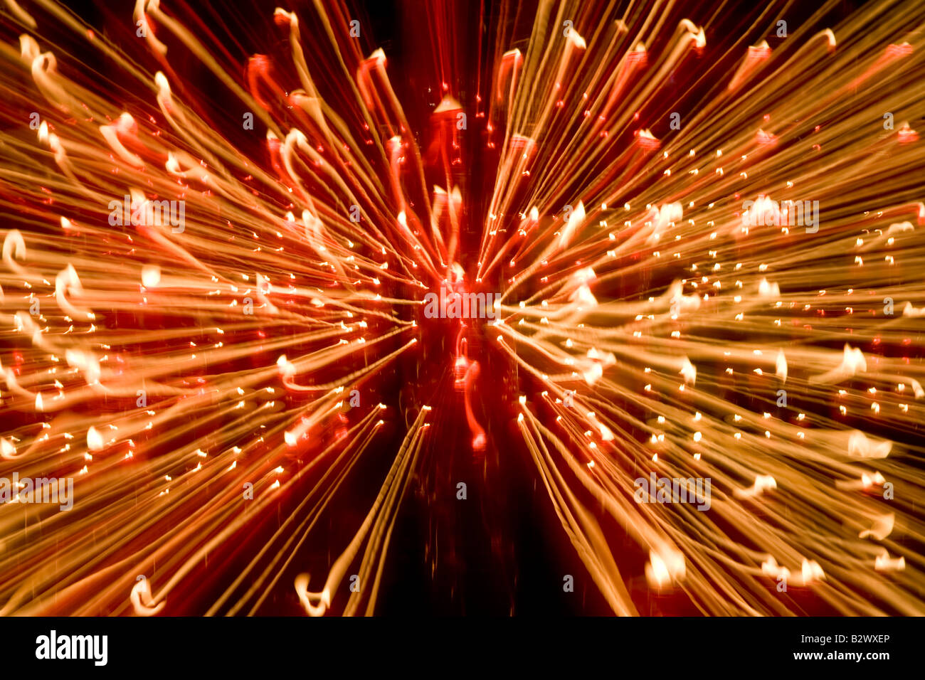 Candela fiamme Abstract prese con una lenta velocità di otturatore in una cattedrale Foto Stock