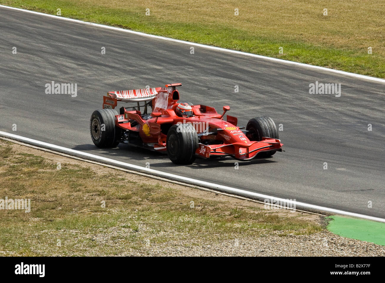 La Ferrari con pneumatici usati Foto Stock
