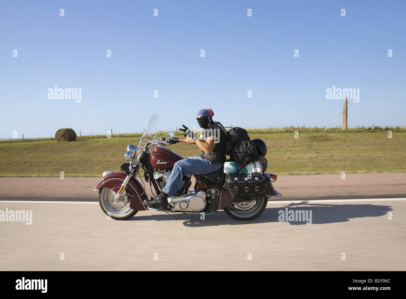 Motociclisti sulla statale 34 in direzione Sturgis South Dakota Foto Stock